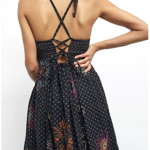 Urban Outfitters Dark Purple Simonette Embroidered Midi Dress, S- Size. - Picture 3 of 12
